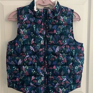 Girl’s Gymboree puffer vest, size 10-12